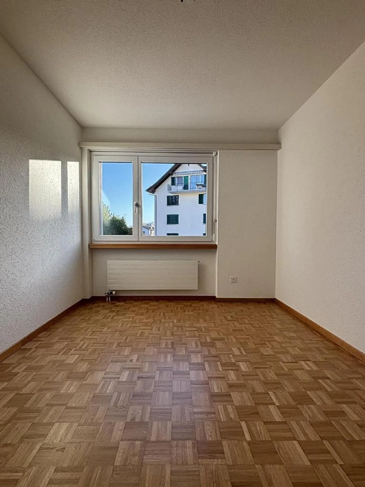 LIVING BETWEEN MOUNTAINS AND LAKES - YOUR DREAM APARTMENT IS READY - Photo 7 of 10
