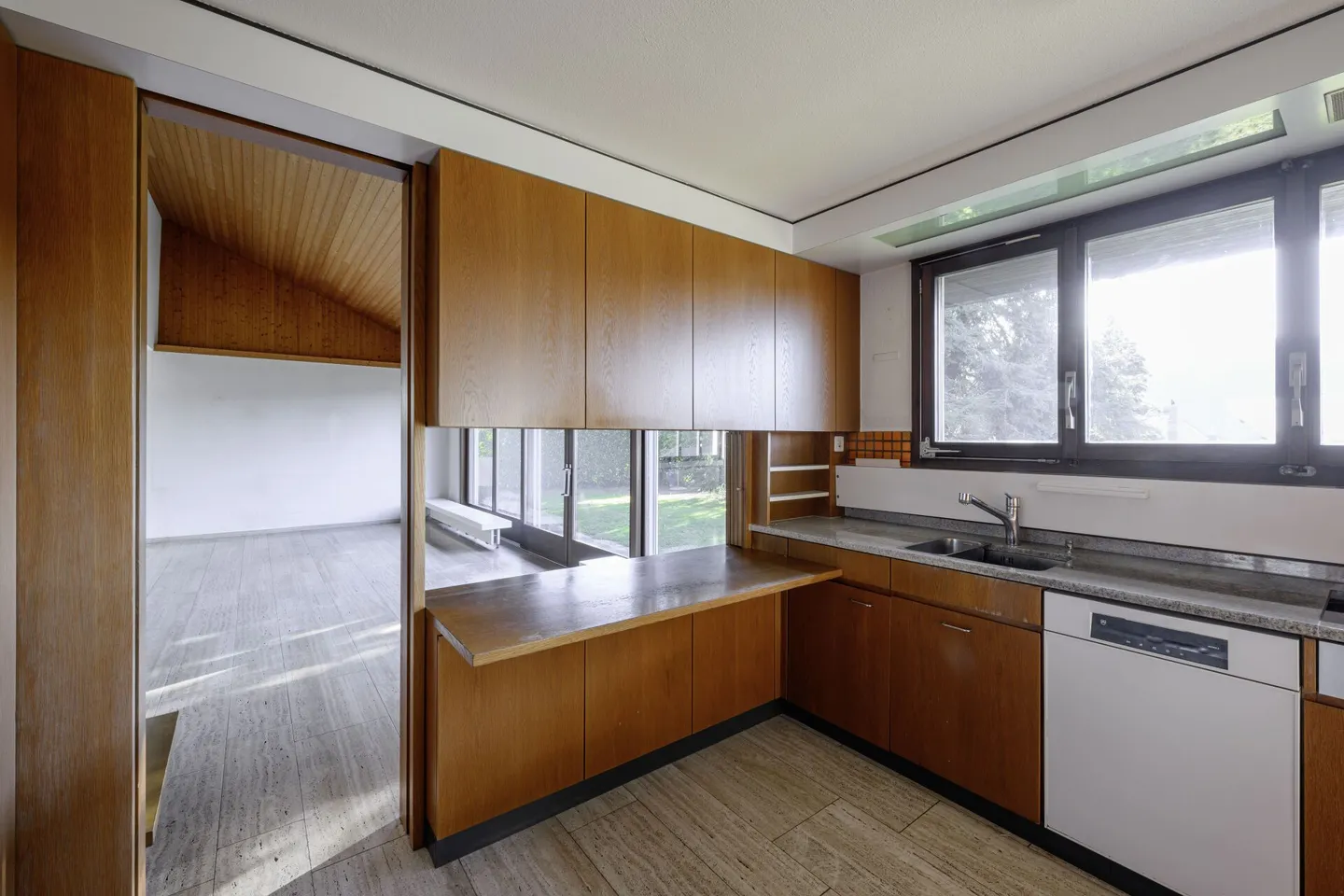 Einfamilienhaus mit Garten an ruhiger Lage - Photo 4 of 14