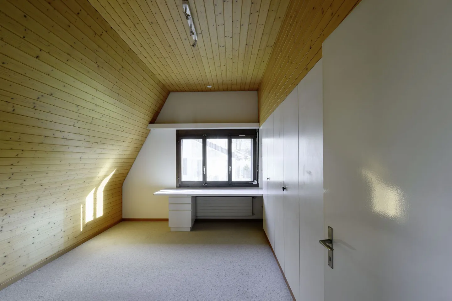 Einfamilienhaus mit Garten an ruhiger Lage - Photo 10 of 14