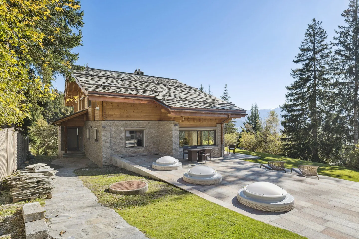 Chalet eccezionale a Crans-Montana - Foto 3 di 17