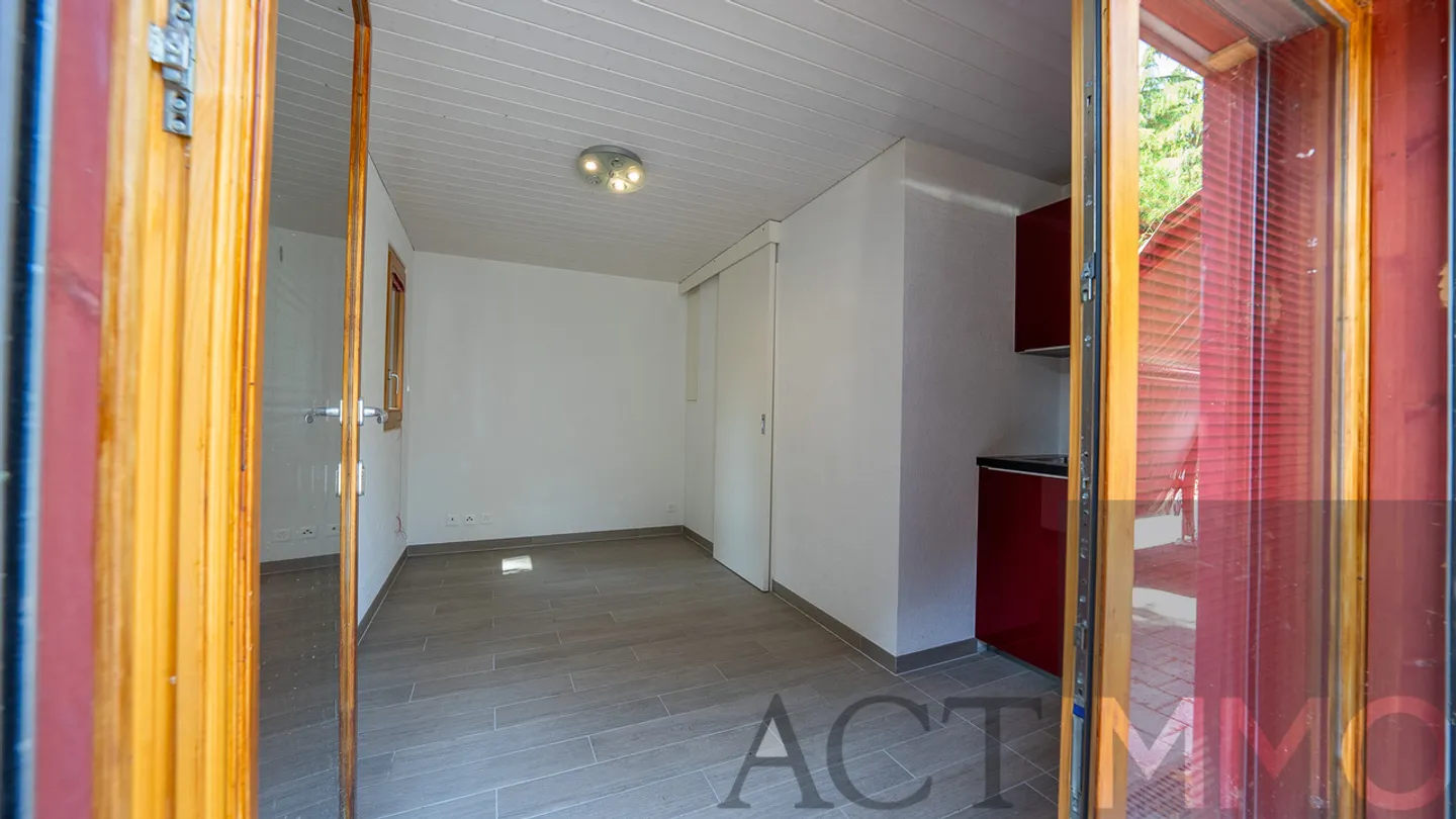 Casa contemporanea indipendente in zona tranquilla a Thônex - Foto 10 di 13