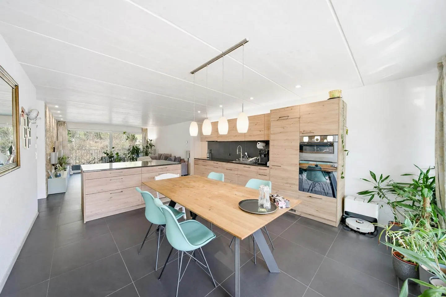 Modernes Apartment mit sonnigen Balkonen - Foto 1 von 5