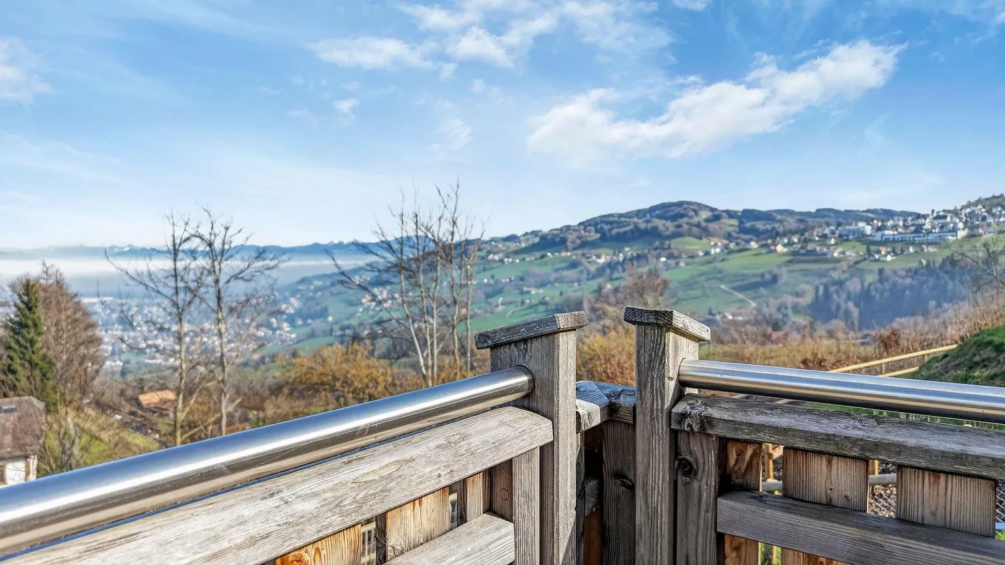 Casa unifamiliare quasi nuova con vista lago - Foto 12 di 13