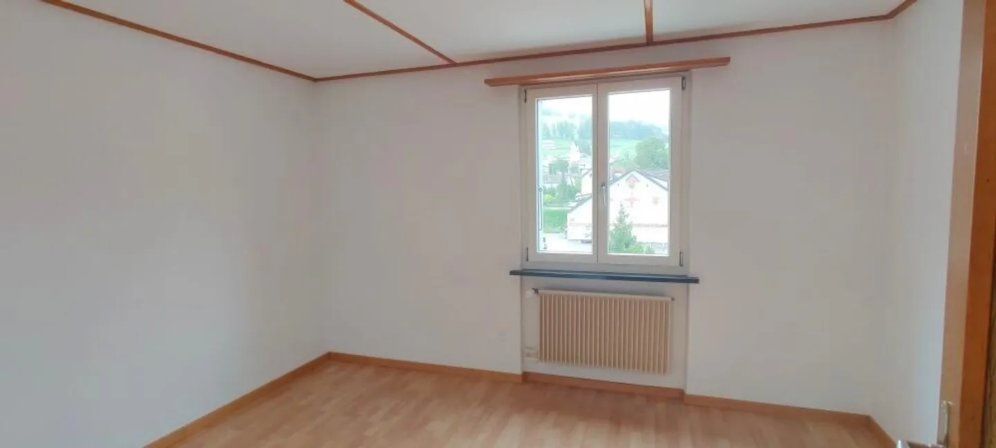 Beautiful, bright 3.5 room apartment in a two-family house - Photo 6 of 12