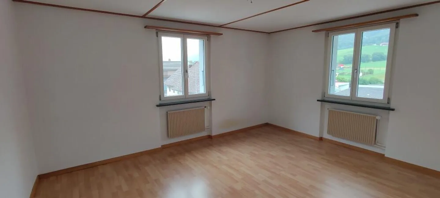 Beautiful, bright 3.5 room apartment in a two-family house - Photo 7 of 12