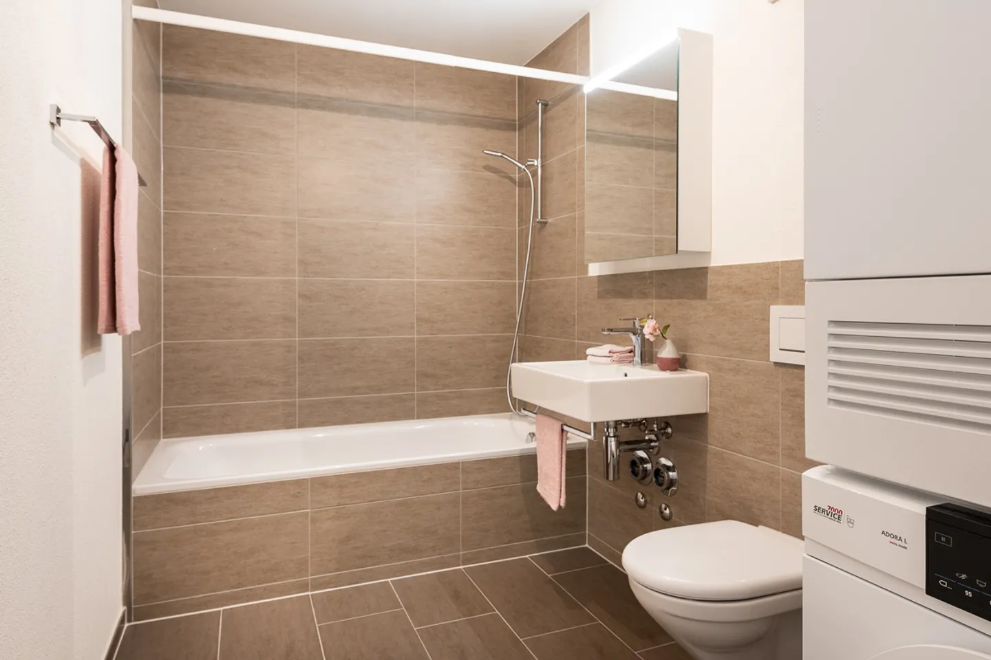 Appartement 2.5 pièces - Photo 3 sur 7