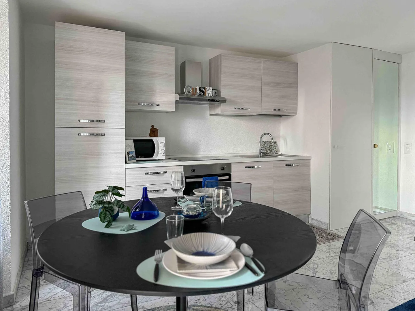 Möblierte 2,5 Zimmer in Aldesago ideal auch für Nichtansässige - Foto 2 von 13