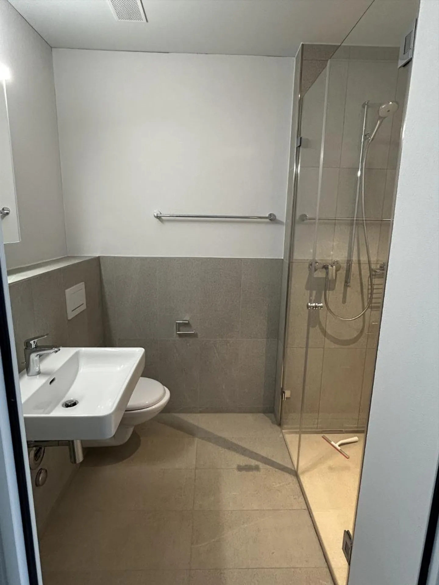 2.5 Room Apartment - Photo 4 of 6