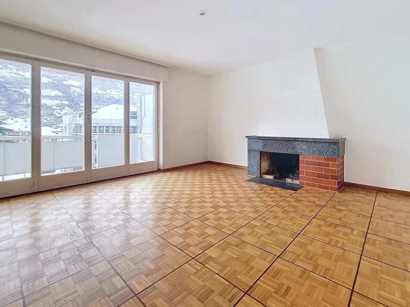 Appartamento 4.5 stanze - Foto 1 di 10