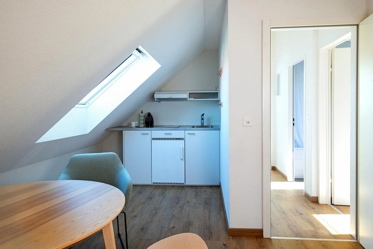 Studio 2 stanze arredato - Foto 1 di 4