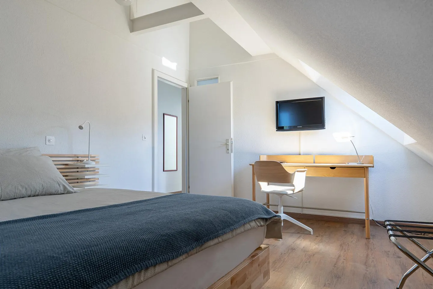 Studio 2 stanze arredato - Foto 3 di 4