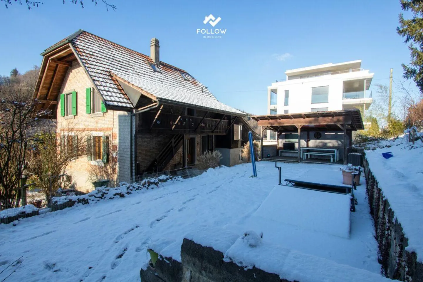 Peut-être que quelque chose de nouveau commence ici - Terrain avec potentiel de développement - Photo 3 sur 13