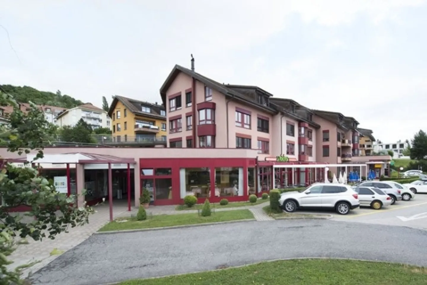 Mischgenutztes Gebäude mieten - Foto 10 von 12