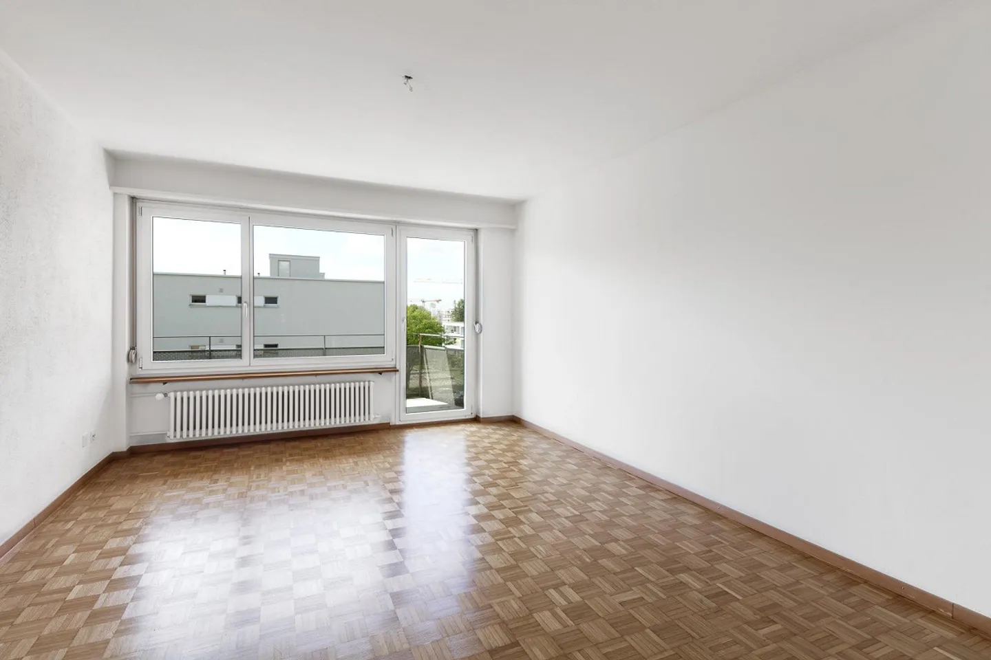 Attractive apartment near Kloten Airport - Photo 3 of 5