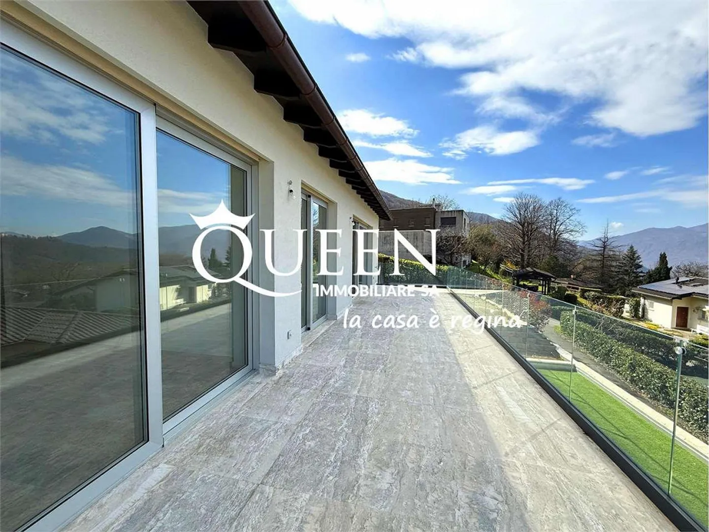 Carabbia: Villa with 6.5 rooms, 183 m², renovated, garden, pool - Photo 8 of 13