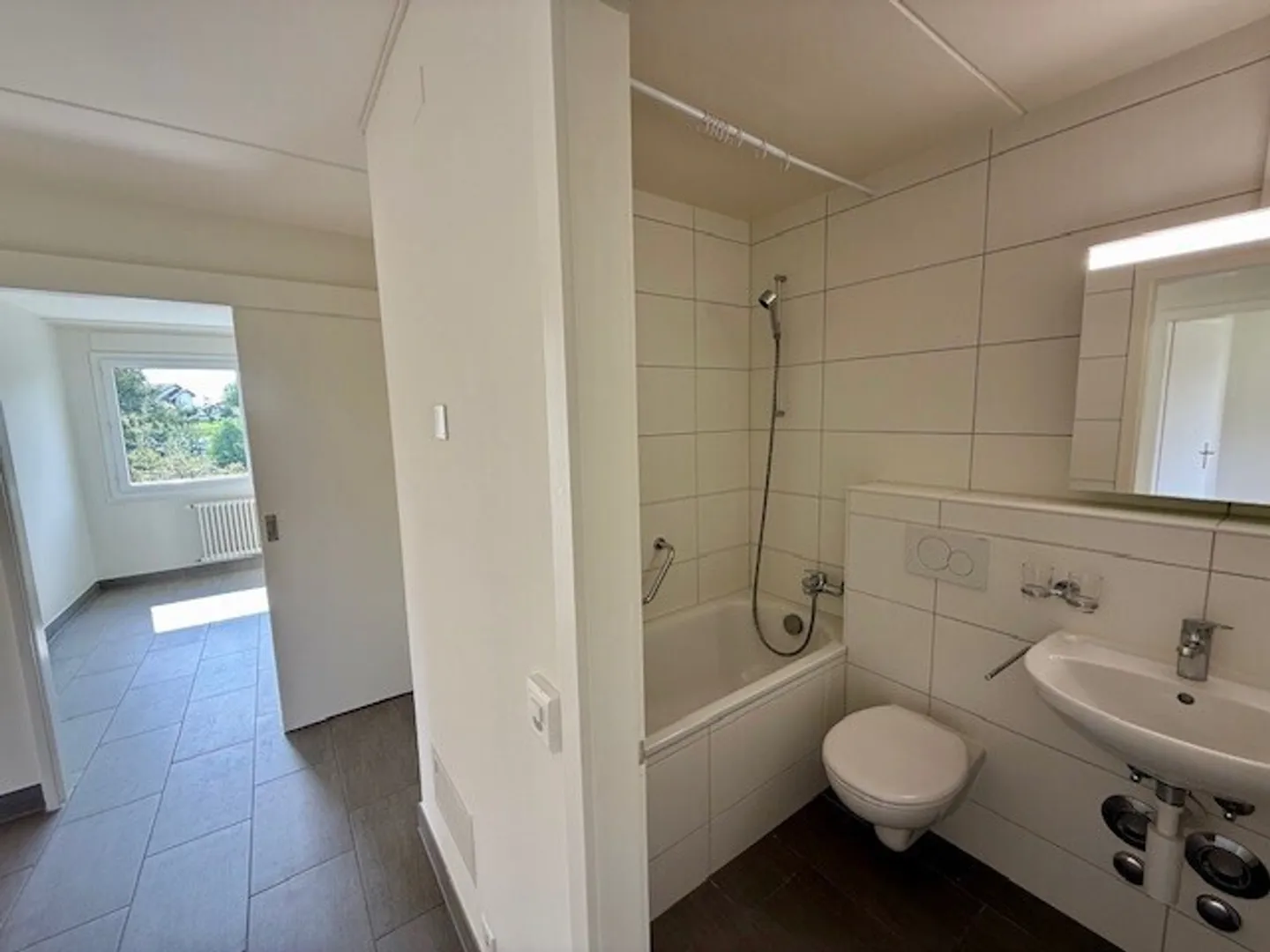 3.5 rooms on the 1st floor - Rue du Saugey 5 - 1026 Echandens - Photo 8 of 8