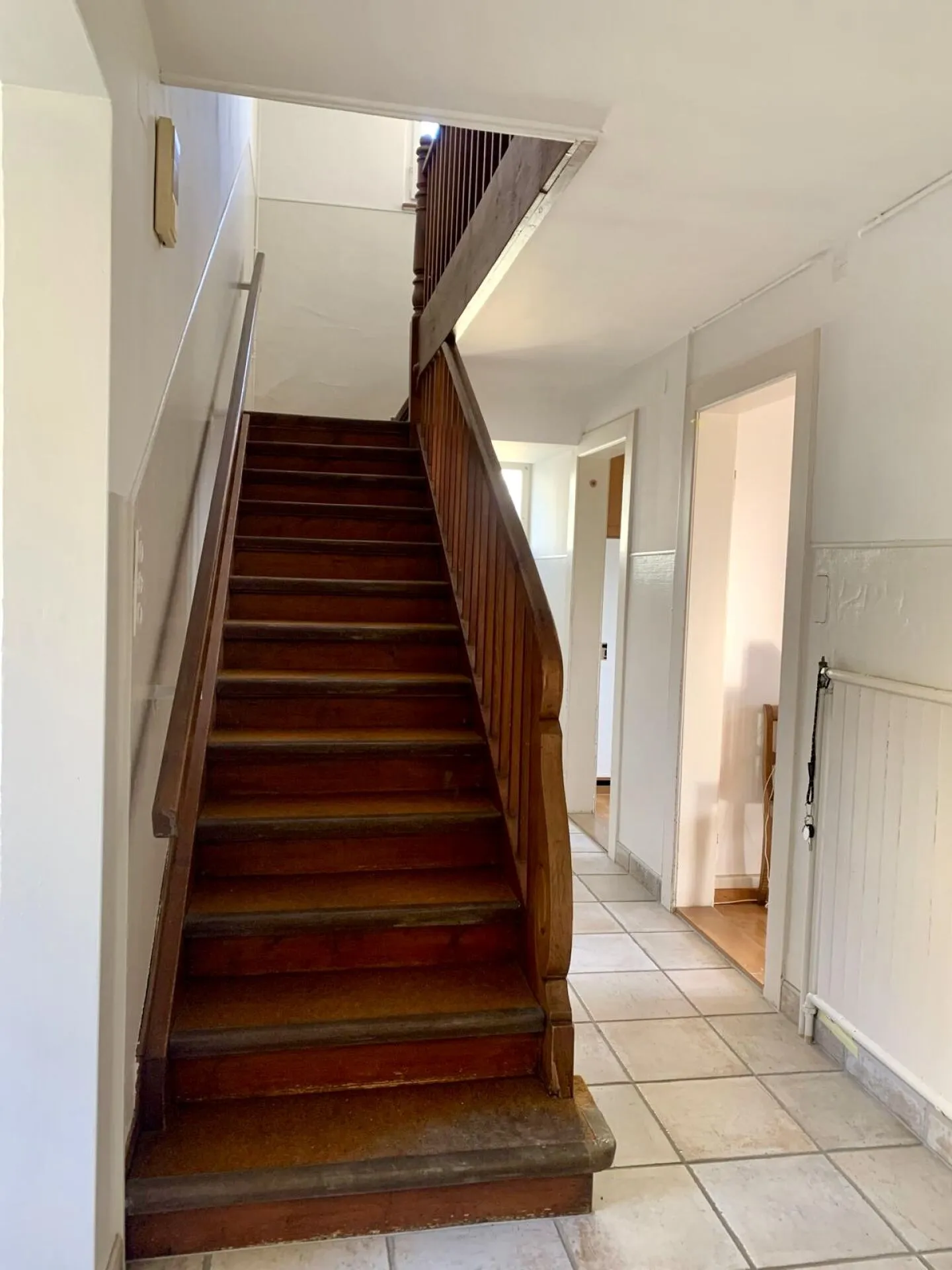 Single-family house with a separate apartment in the best location in Emmenbrücke - Photo 8 of 11