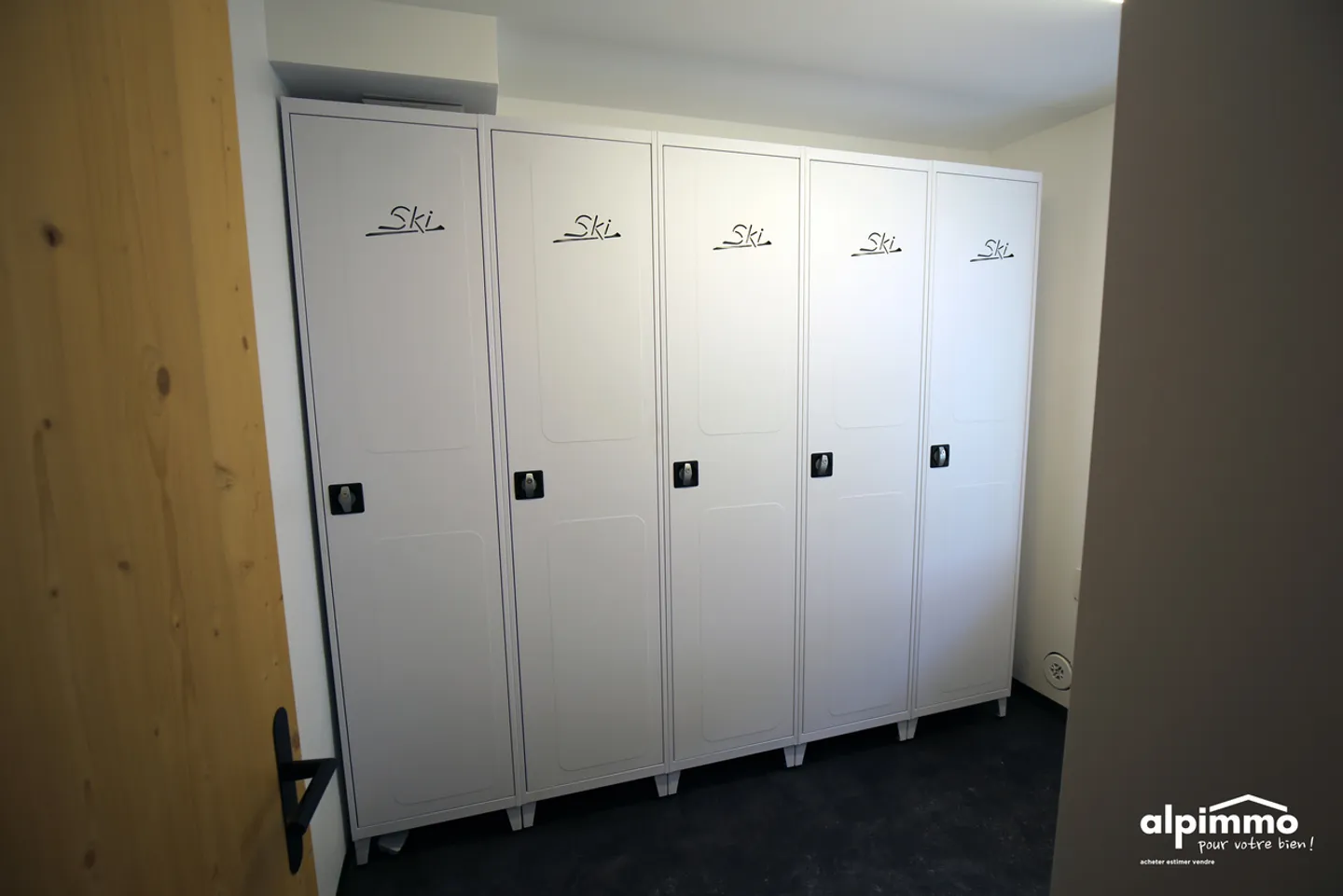 Chalet 3,5 Zimmer in PPE - Ausgezeichnetes Vermietungspotenzial - Foto 28 von 31