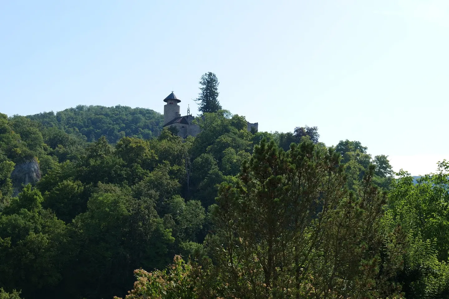Charmante Wohnung mit Traumhaftem Ausblick - Foto 2 von 11