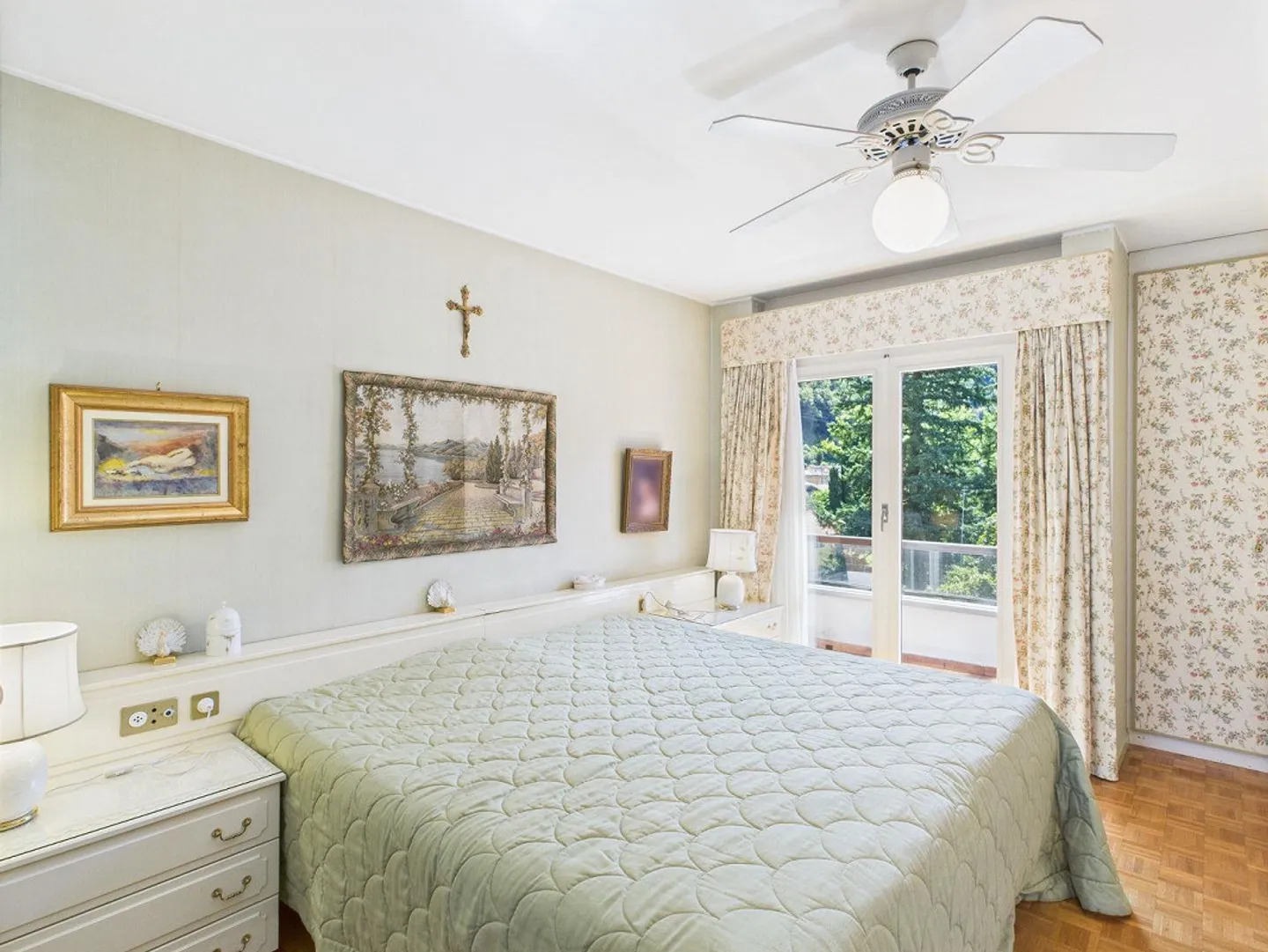 Elegant penthouse with lake view and direct access to the lake - Photo 13 of 13