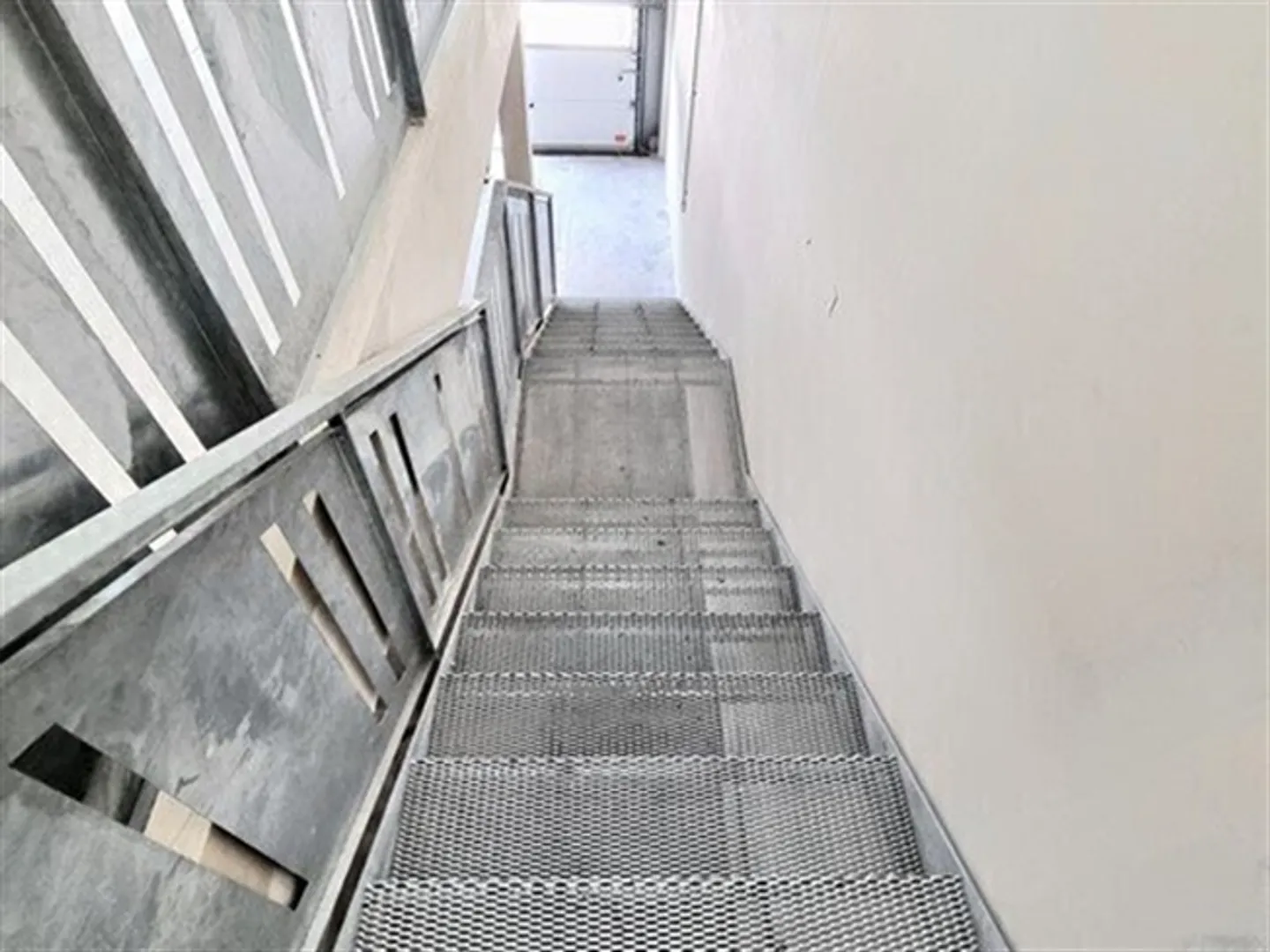 Bioggio Duplex-Industrial Space - Photo 2 of 2