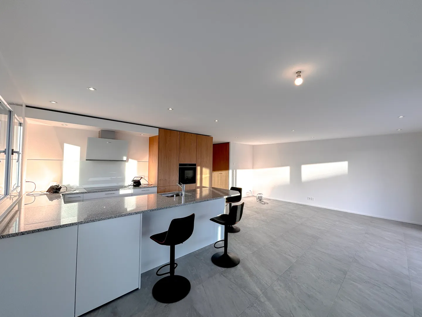 Magnificent 3.5-room apartment on the ground floor - new - Photo 7 of 23