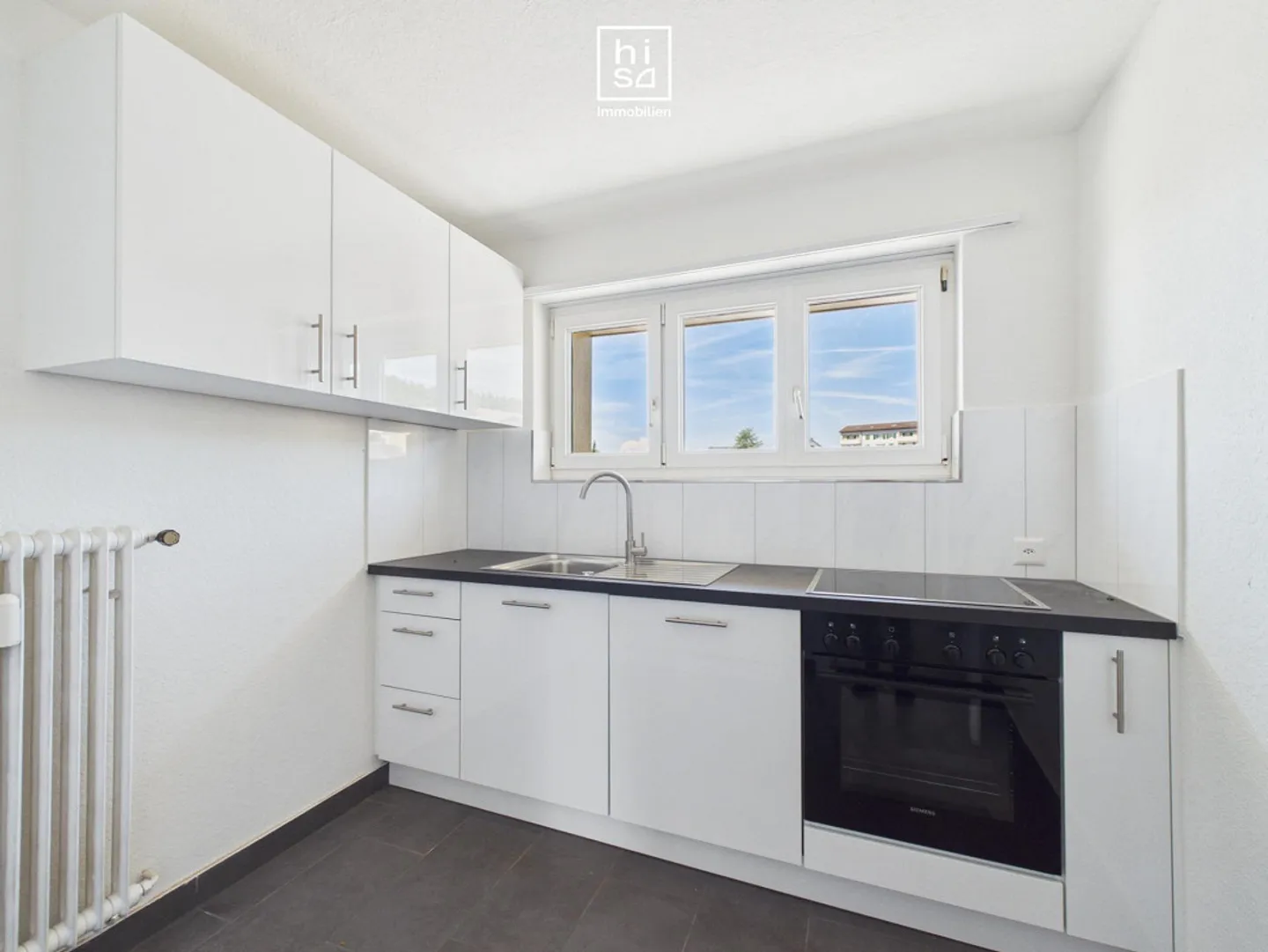 Appartement moderne de 4 pièces à Bettwiesen - Photo 1 sur 5