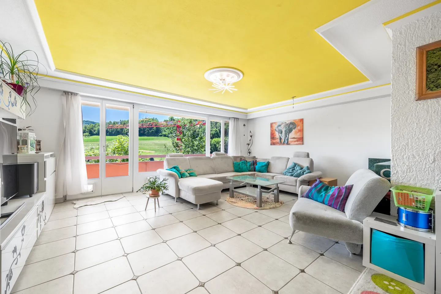 Geräumiges Haus mit atemberaubender Aussicht - Foto 10 von 13