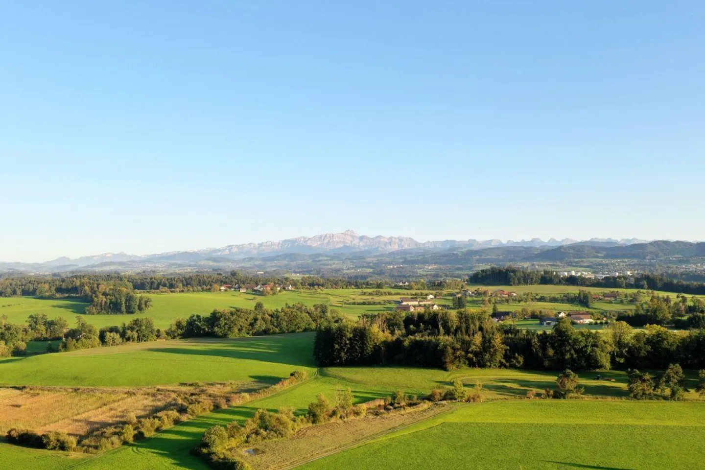 Vivre avec une vue et du calme - Maison de terrasse spacieuse dans un emplacement ensoleillé - Photo 5 sur 12