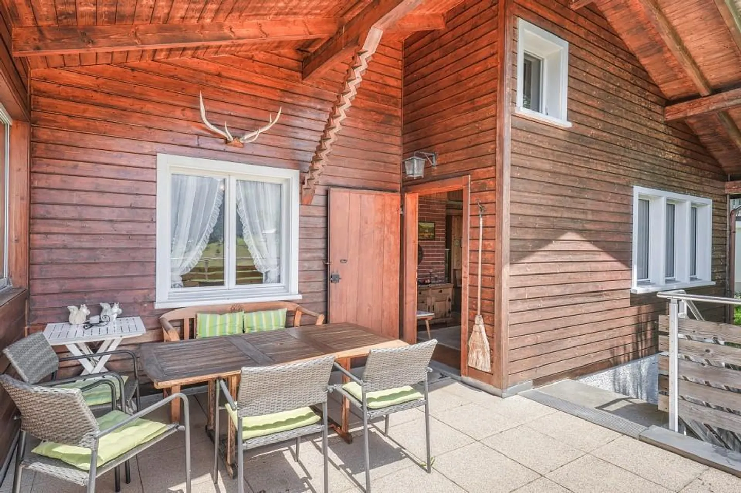 Chalet mit atemberaubender Aussicht - Foto 5 von 13