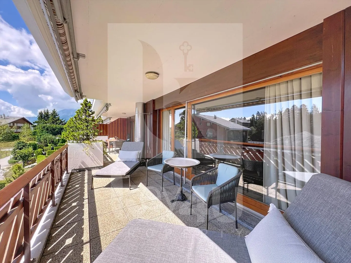 Appartamento 4,5 stanze? Un modo di vivere esclusivo nel cuore delle Alpi - Foto 7 di 13