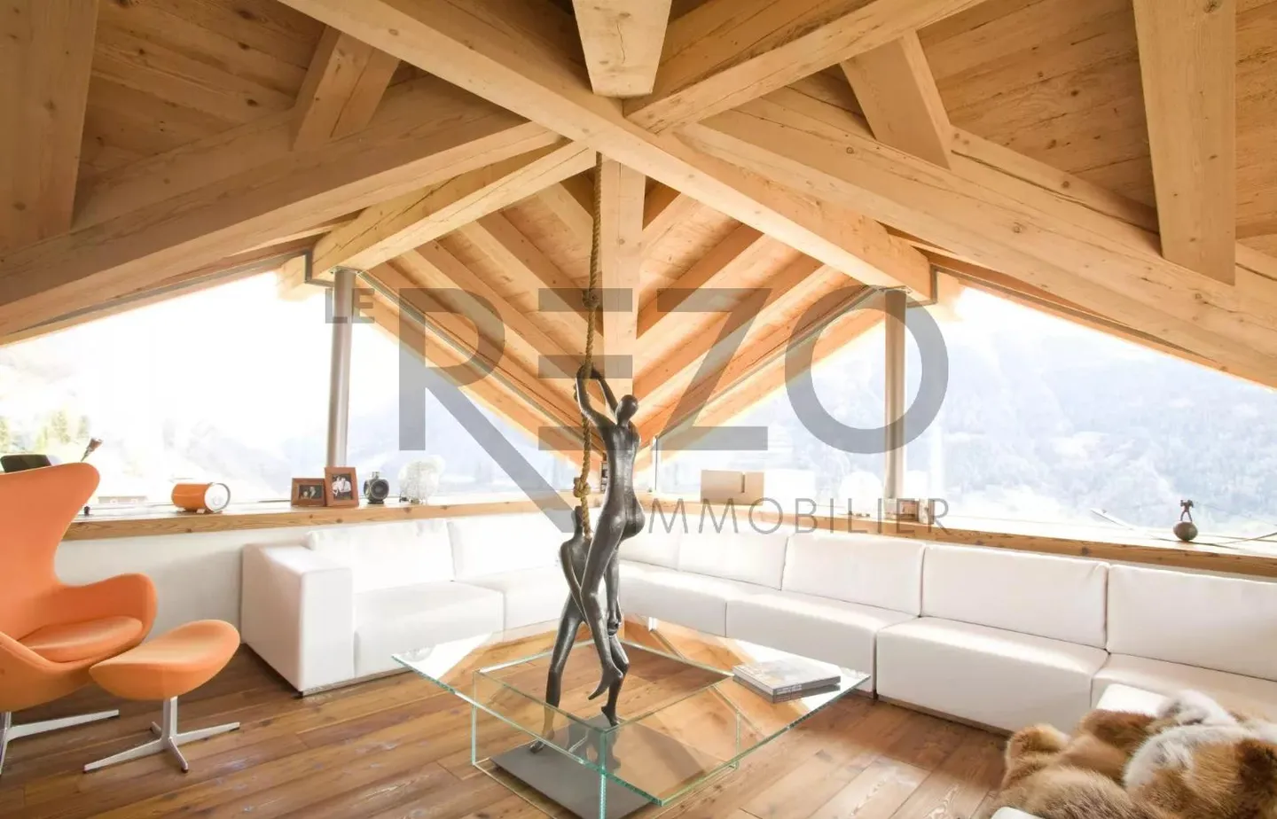 Chalet architectural avec vue - Photo 2 sur 13