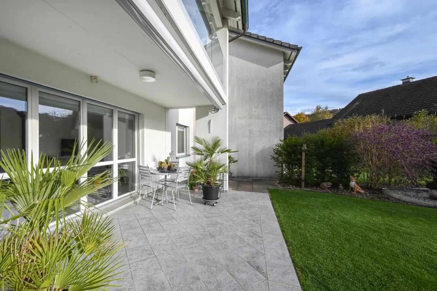 Quiet, green and family-friendly: Well-maintained house in a beautiful location - Photo 6 of 7