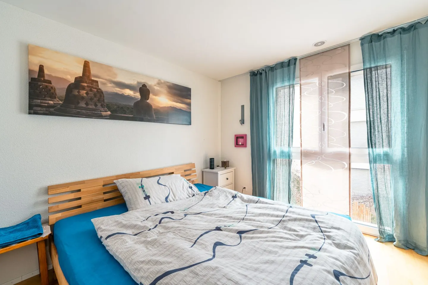 Spacious 4.5-room apartment with balcony and garden seating area - Photo 10 of 15