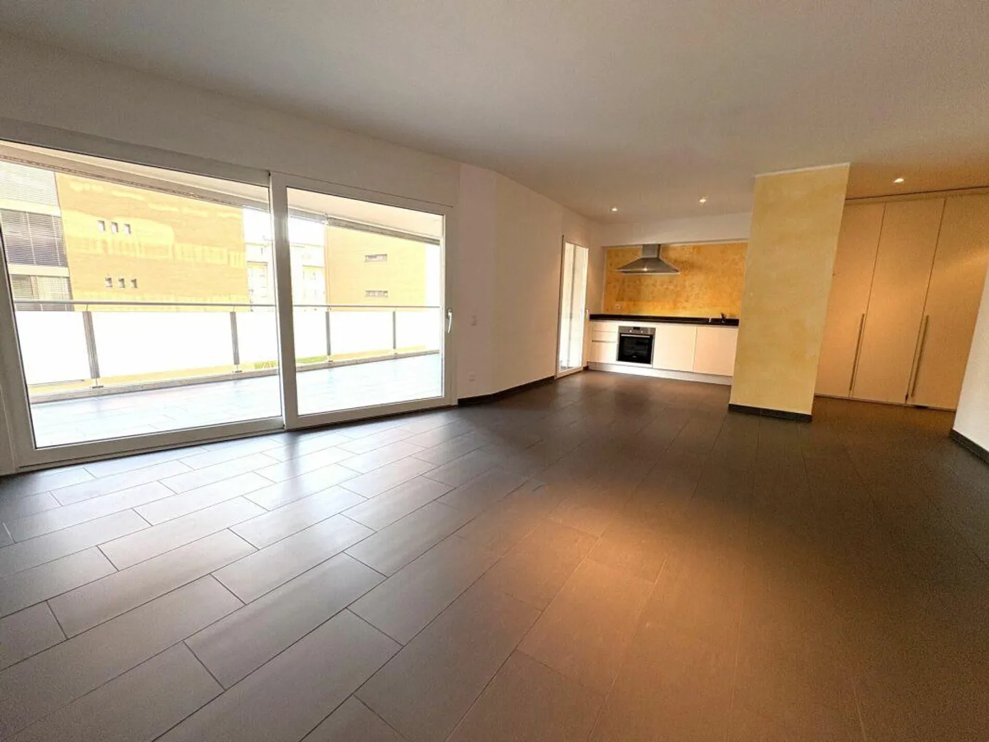 Locarno : magnifique appartement de vacances de 4,5 pièces - Photo 2 sur 9