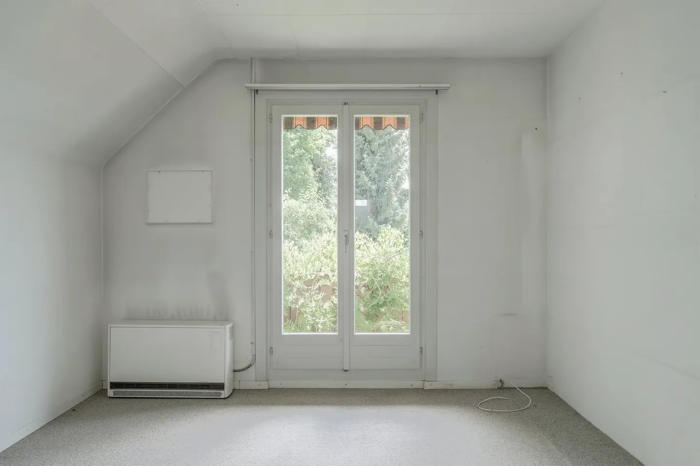 Freistehendes Haus mit Baulandreserve - Foto 11 von 13