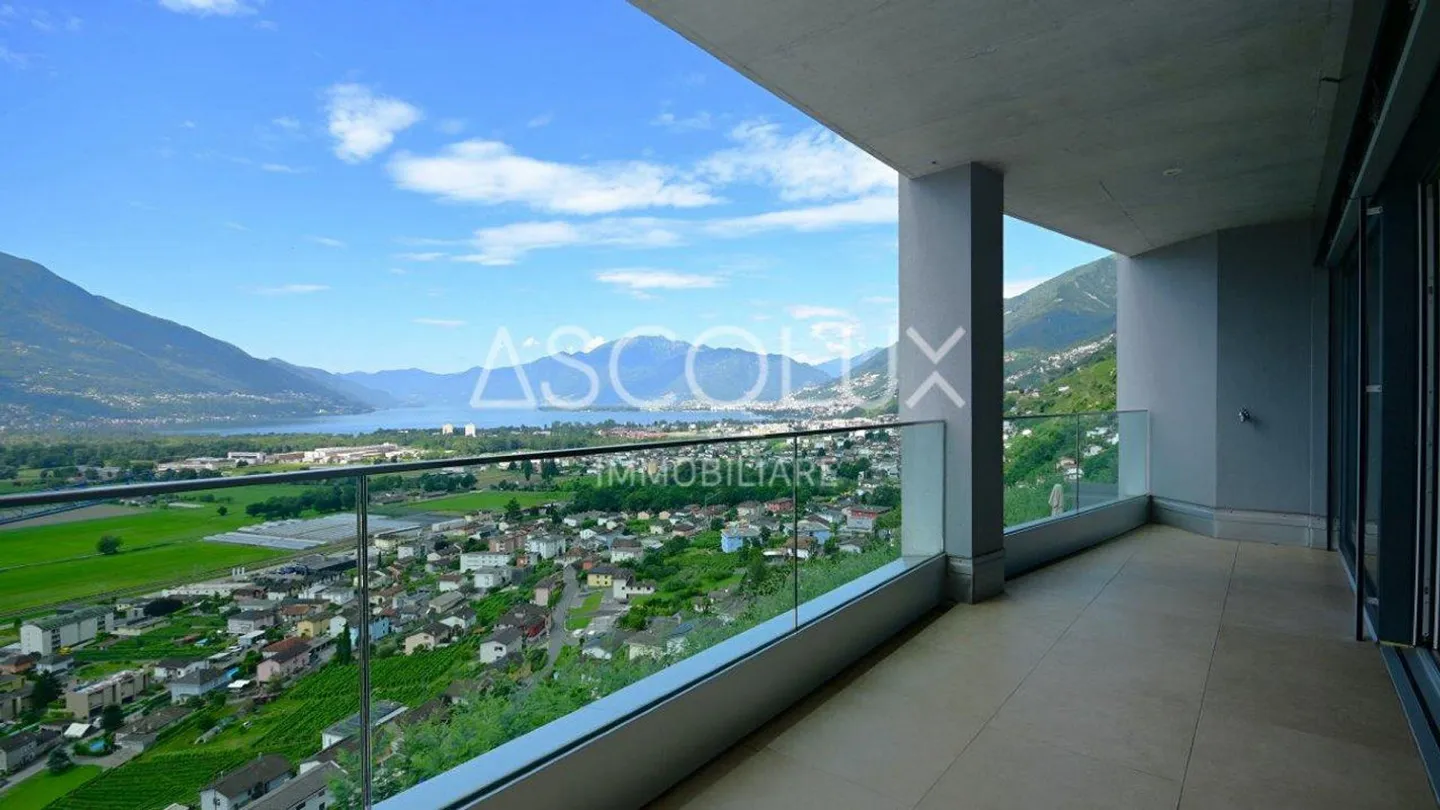 Casa di vacanza perfetta - 3.5 locali con terrazza coperta, vista panoramica e lago - Foto 1 di 13