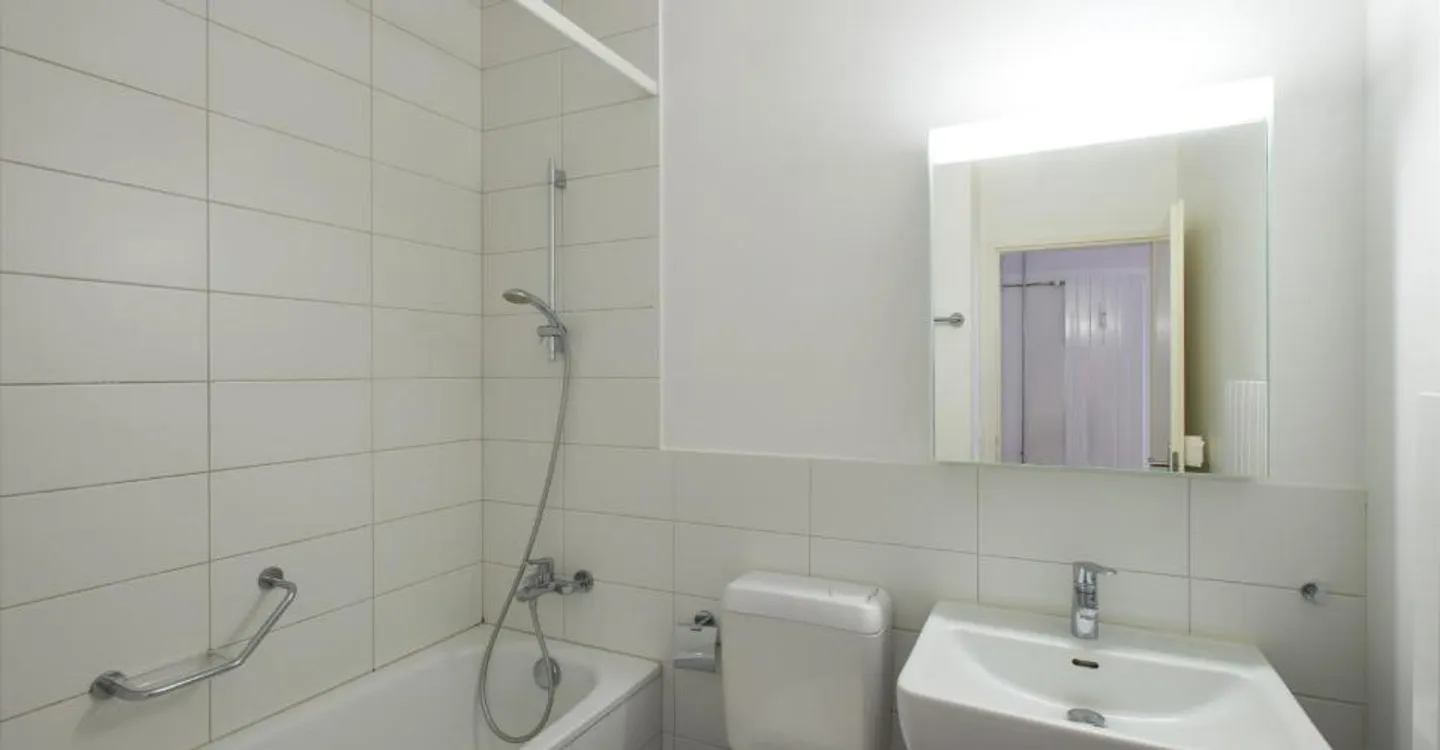 Strategisch 2.5 Zimmer - Foto 5 von 7