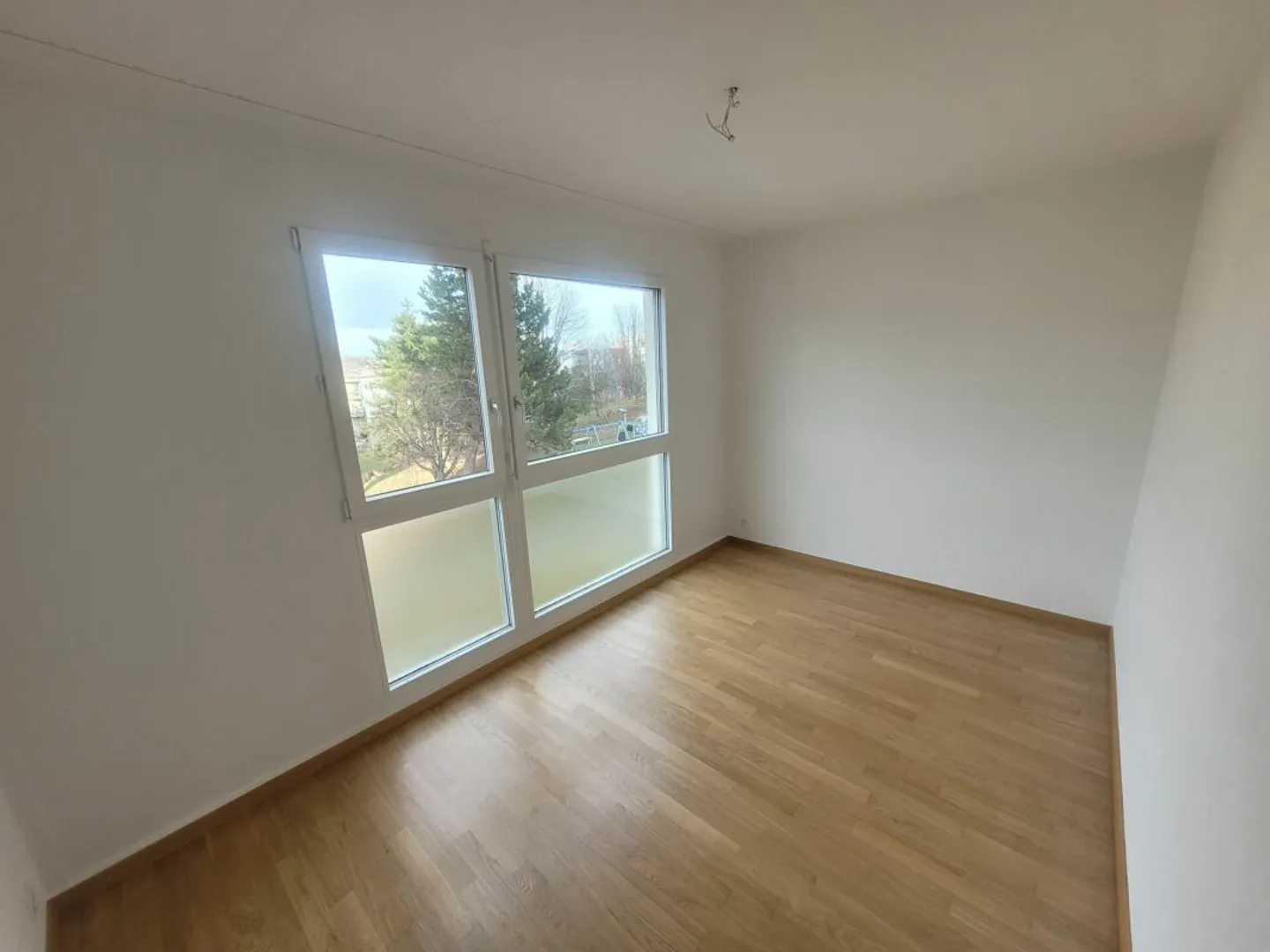 4.5-room family apartment near schools - Photo 5 of 9