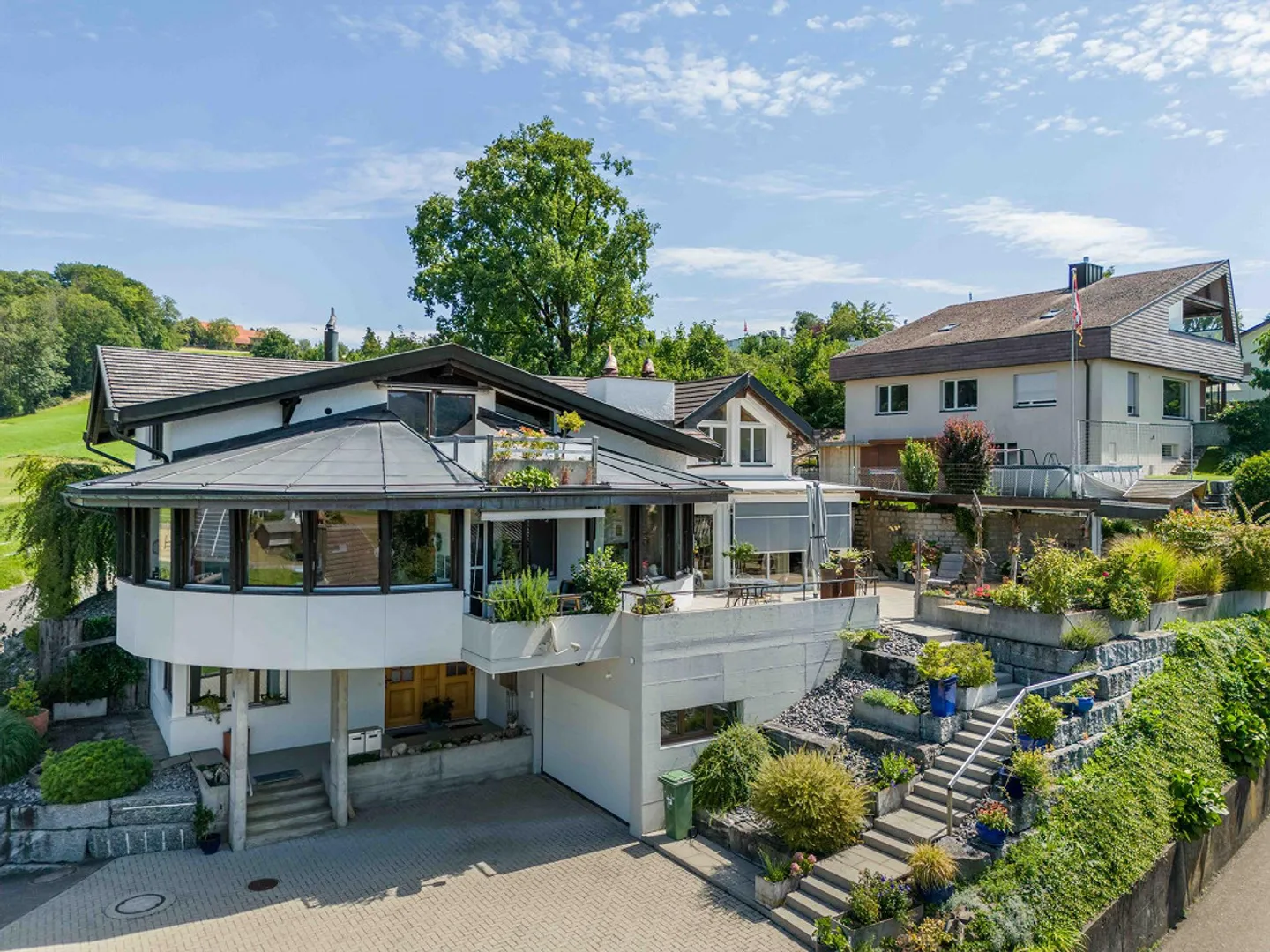 In una zona residenziale tranquilla con vista fantastica - Foto 1 di 13