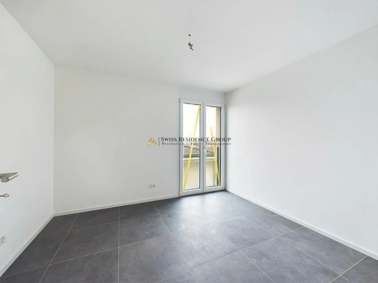 Nouvelle construction d'une maison individuelle de 5,5 pièces avec jardin privé - Photo 9 sur 14