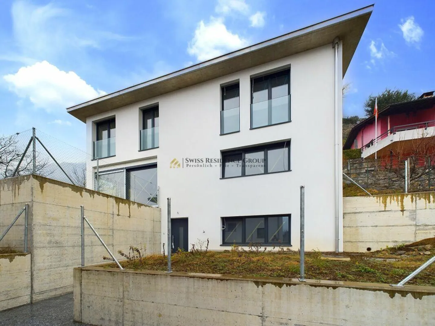 Nouvelle construction d'une maison individuelle de 5,5 pièces avec jardin privé - Photo 13 sur 14