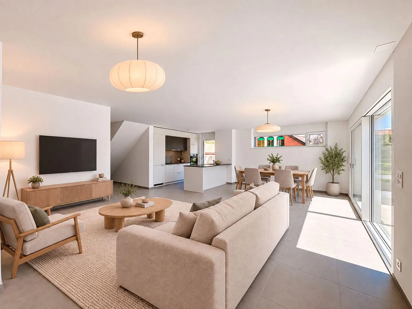 Doppelhaushälfte mit 7 Zimmern und Garten - Foto 1 von 11