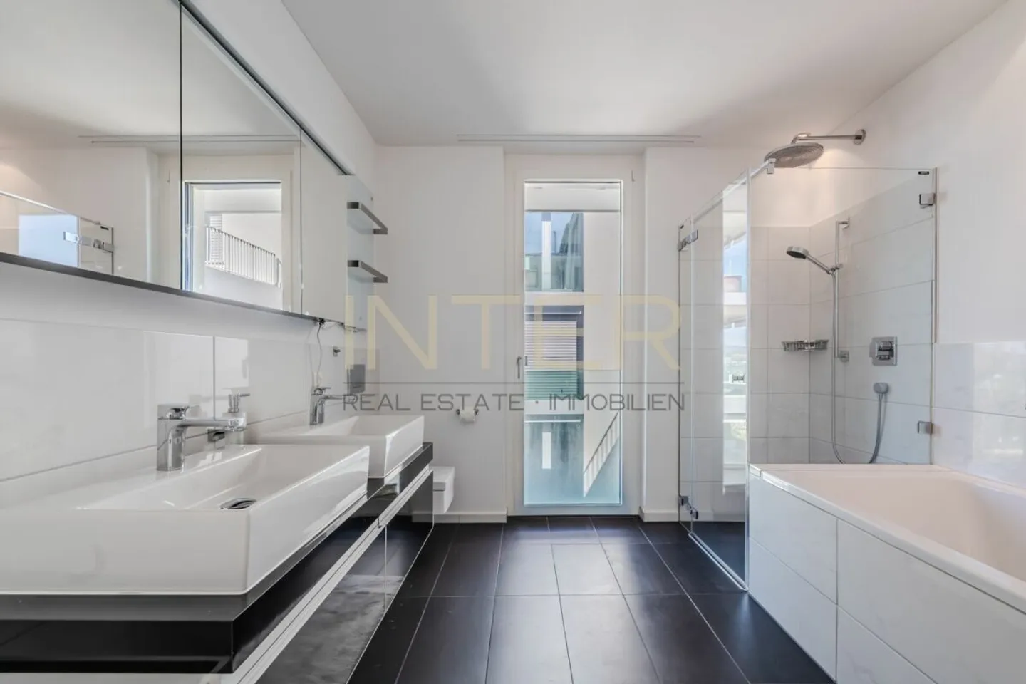 Exklusive Terrassenwohnung in Zug - Foto 14 von 30