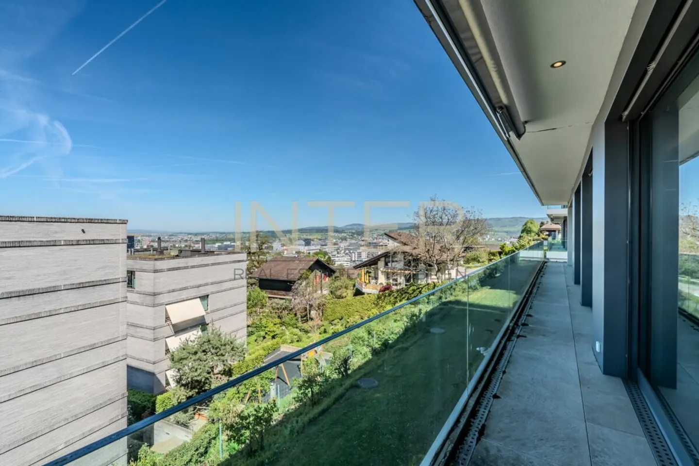 Exklusive Terrassenwohnung in Zug - Foto 21 von 30