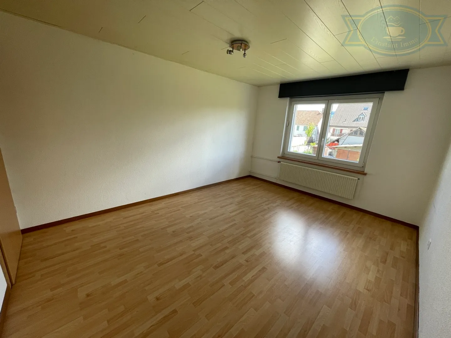 ZU VERMIETEN, vollständig renoviertes Reihenhaus in Alle - Foto 8 von 10