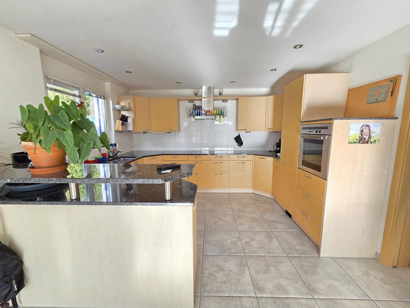 Space for everything and everything in its place - Photo 4 of 15