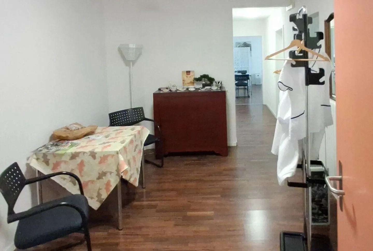 Zentrale Bürofläche zu Vermieten - Foto 6 von 9