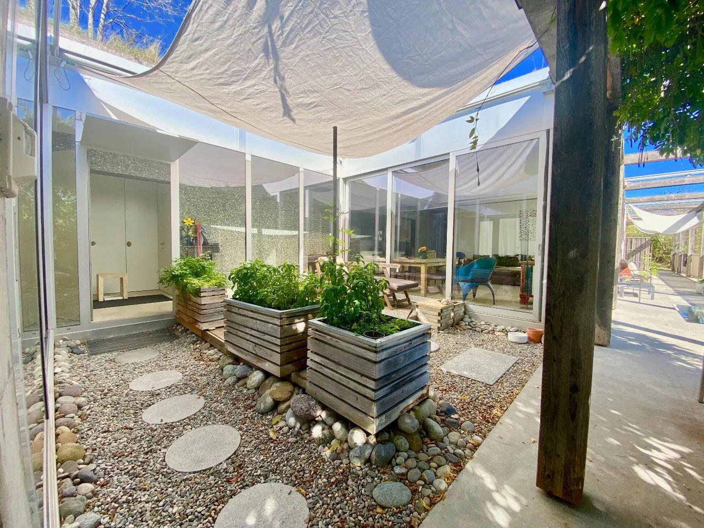 Moderne Villa mit Atemberaubendem Blick - Foto 6 von 13