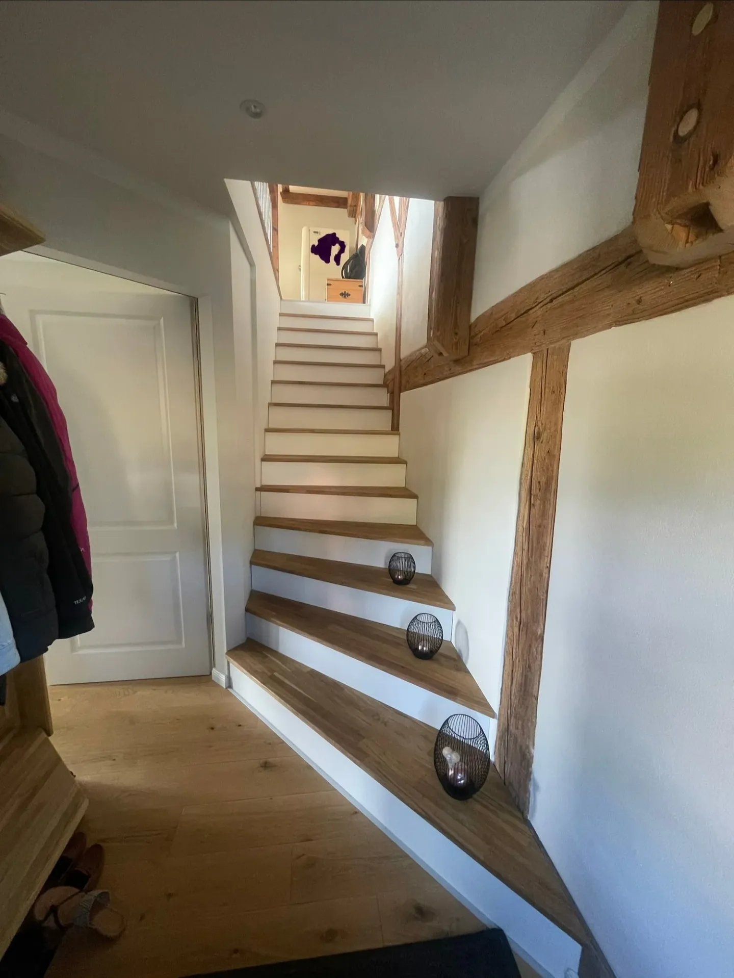 Exclusive corner house part over three floors with gallery, garden and sunny terrace - Photo 7 of 11